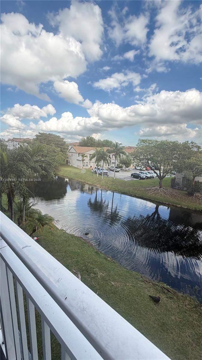 THE BEACH CLUB FONTAINEBL - Residential Lease