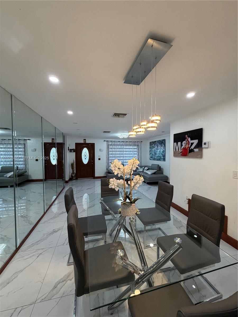 LAKE MARKS AT WESTWIND - Residential