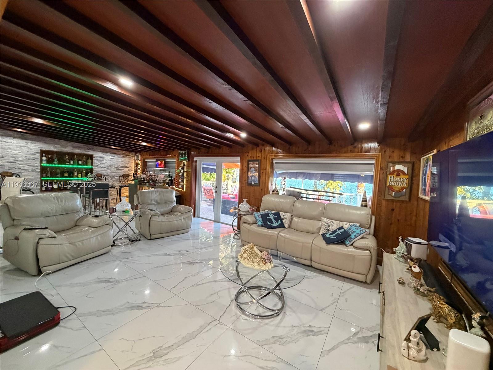 LAKE MARKS AT WESTWIND - Residential