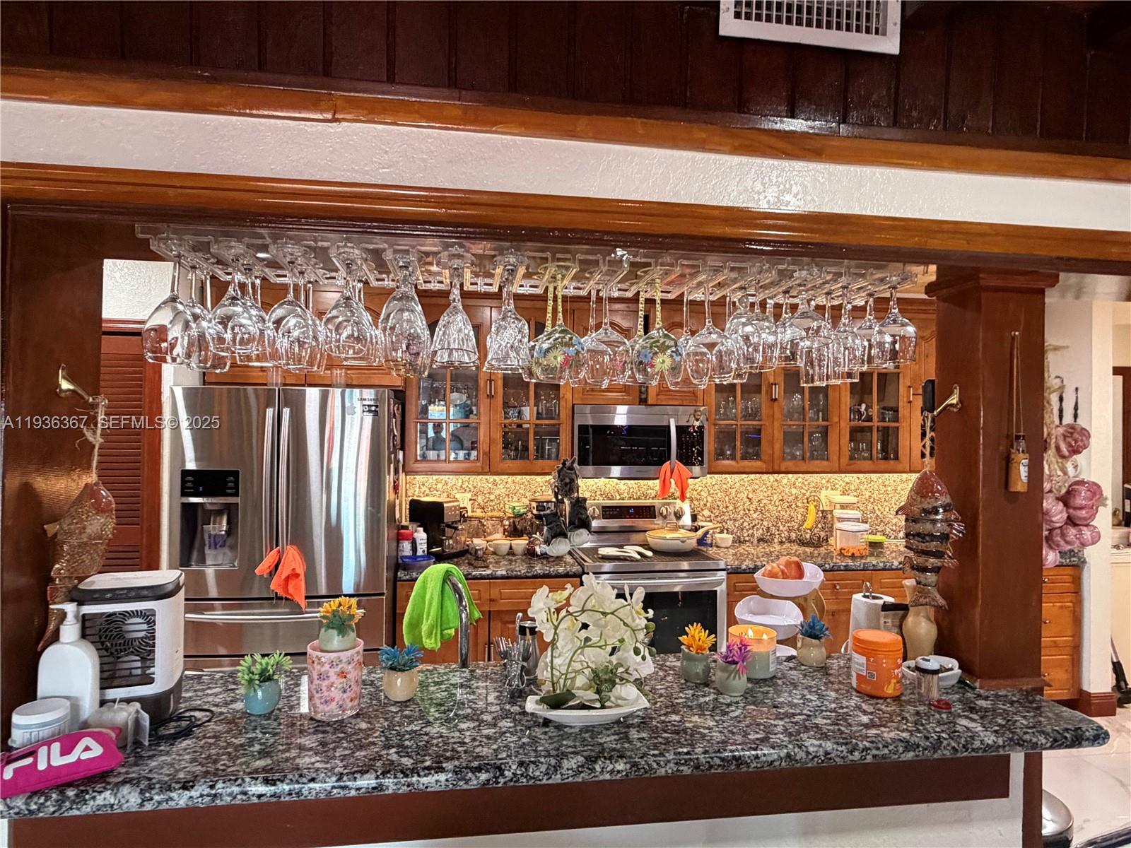 LAKE MARKS AT WESTWIND - Residential