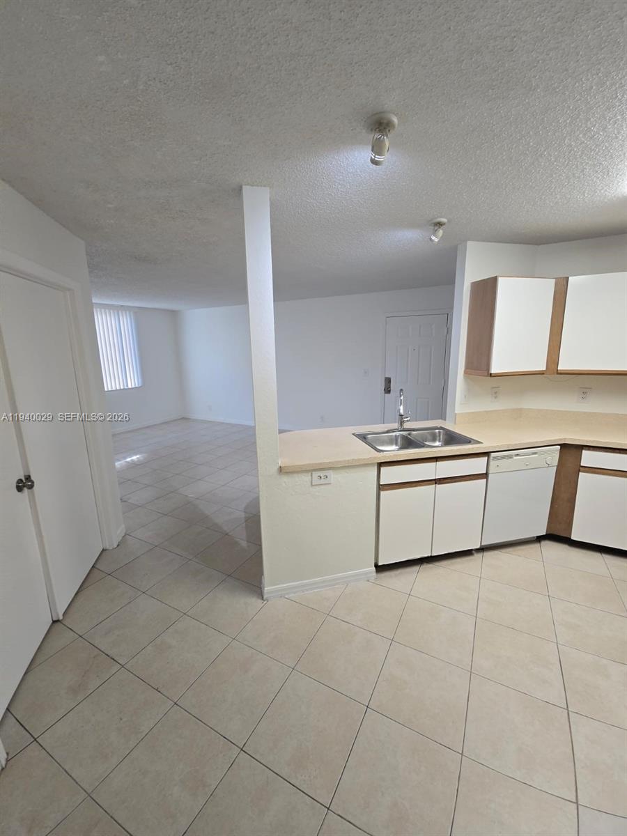 4035 W Mcnab Rd F210