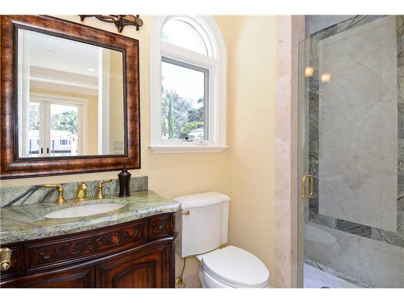 LAUDERDALE ISLE AMEN PLAT - Residential