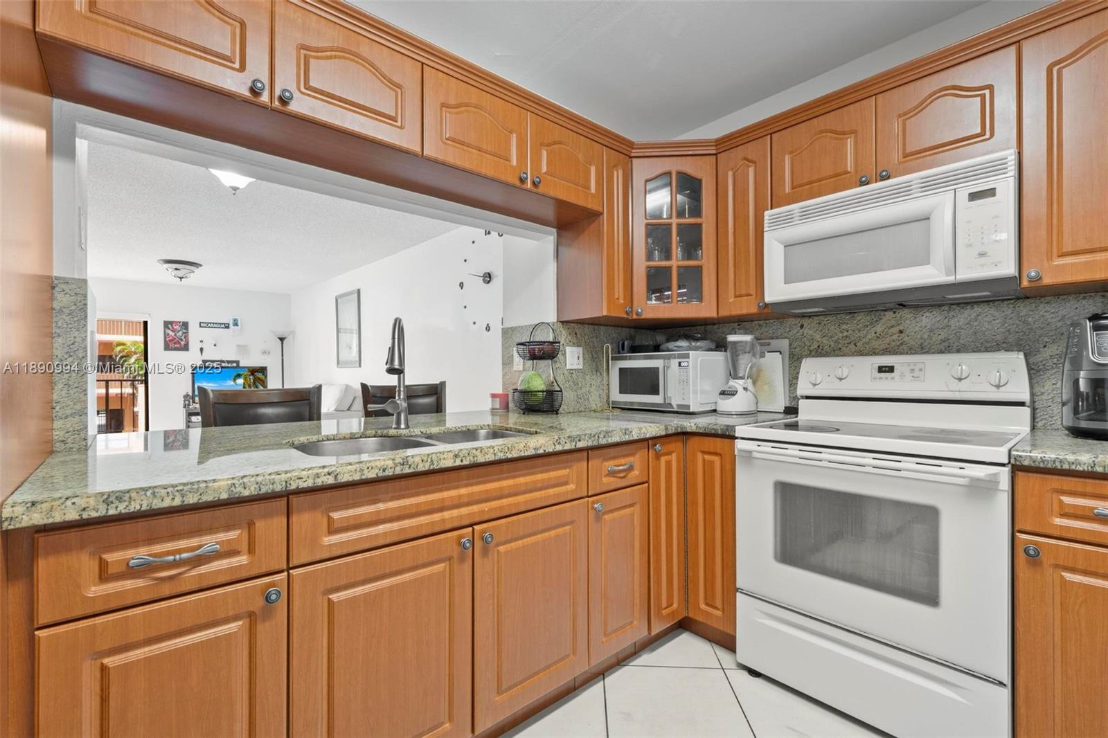 WESTLAND CONDO - Residential