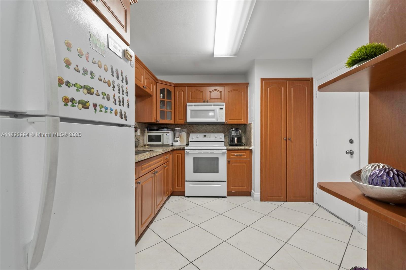 WESTLAND CONDO - Residential