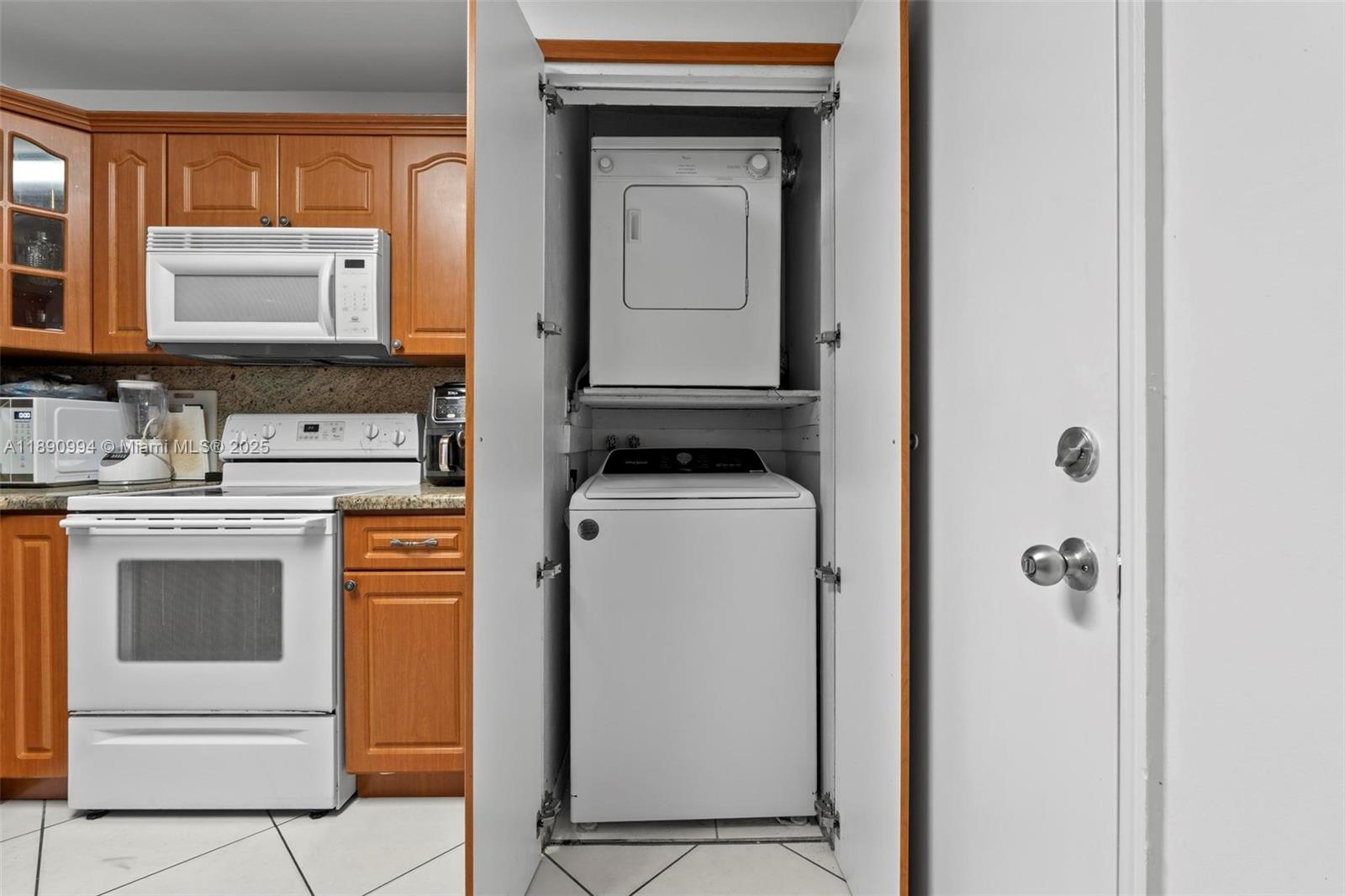 WESTLAND CONDO - Residential