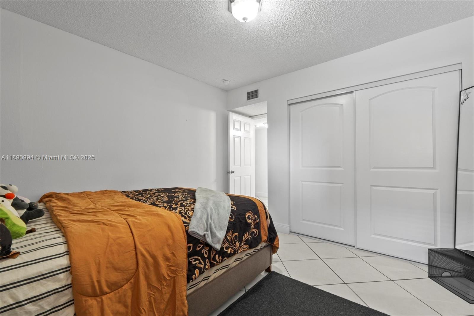 WESTLAND CONDO - Residential