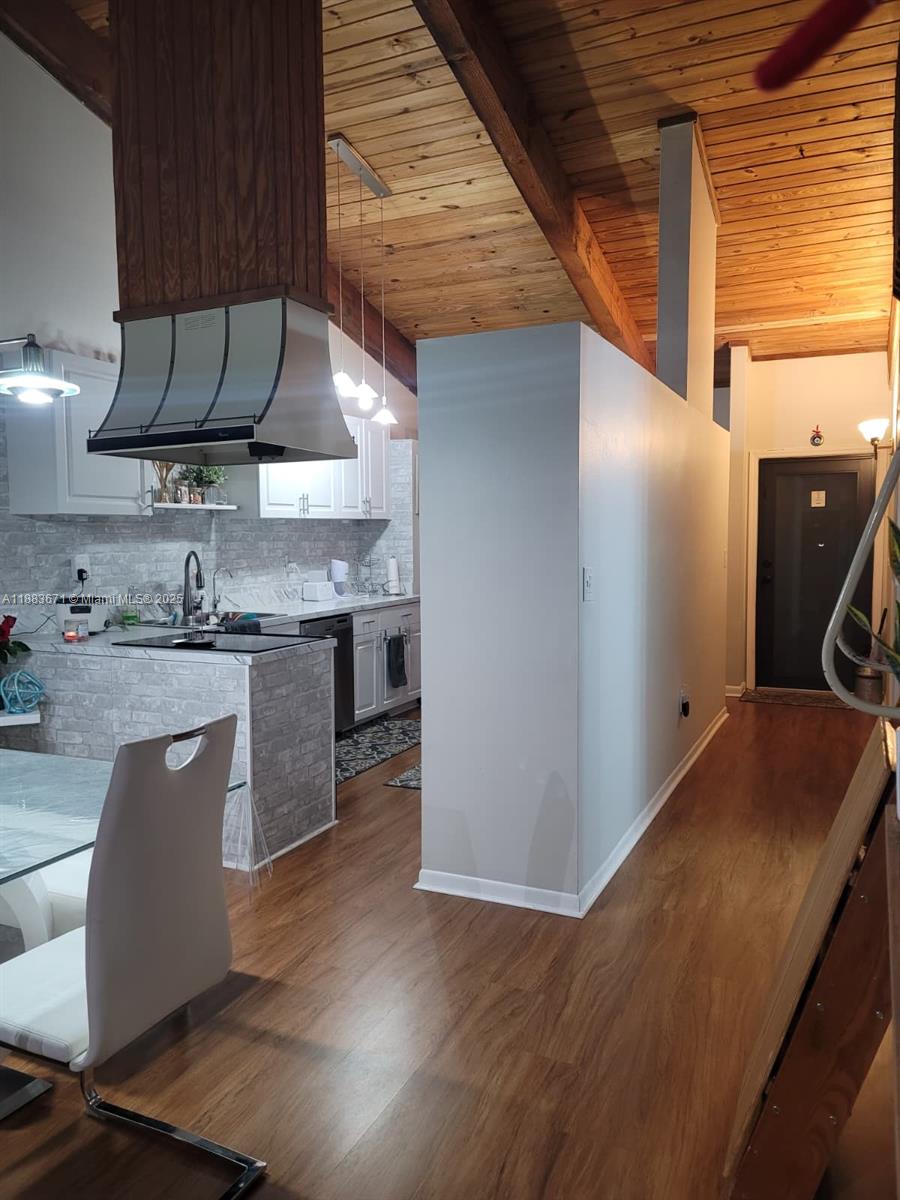 EVERGLADES SUGAR & LAND C - Residential Lease