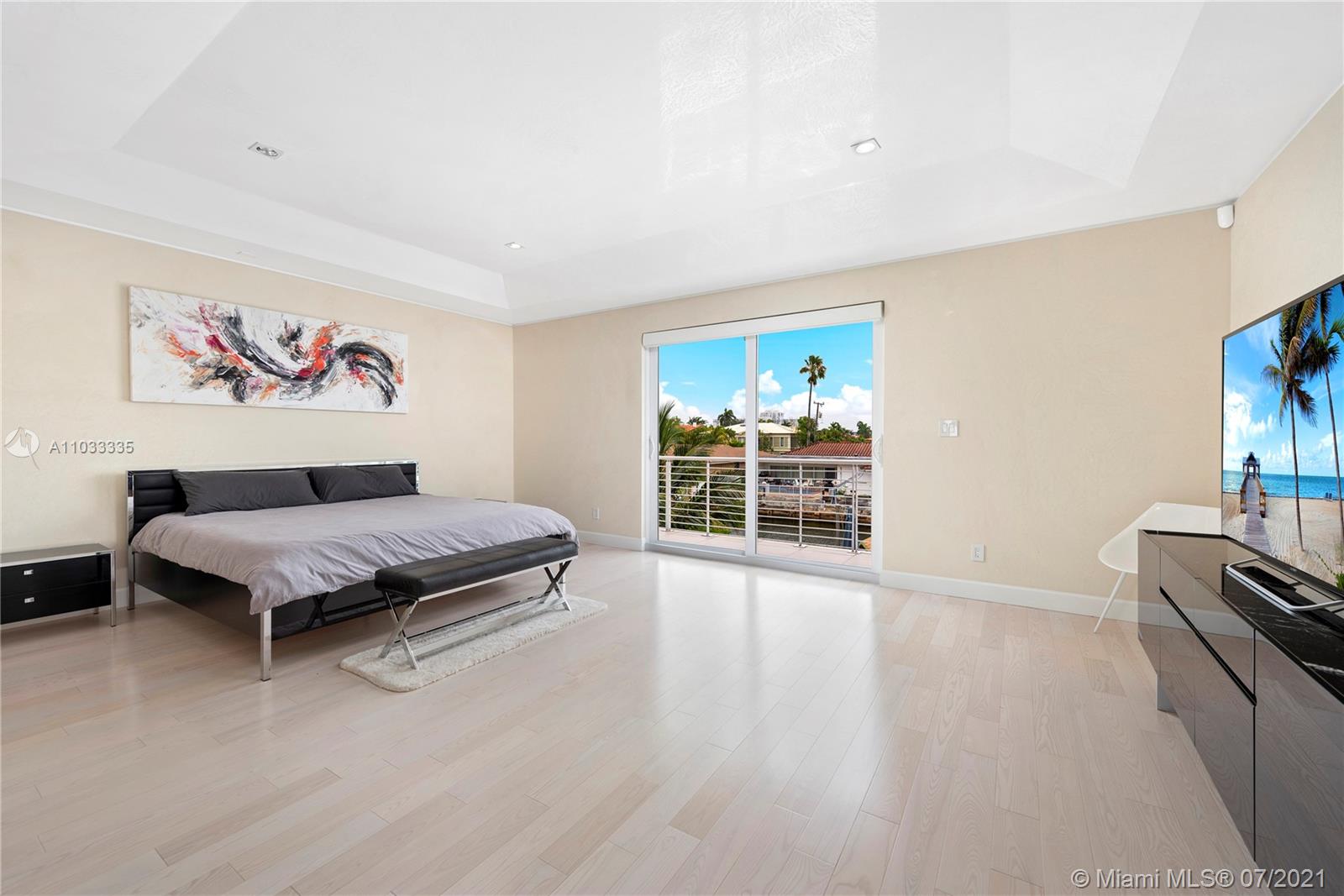 EASTERN SHORES 1ST ADDN - Residential