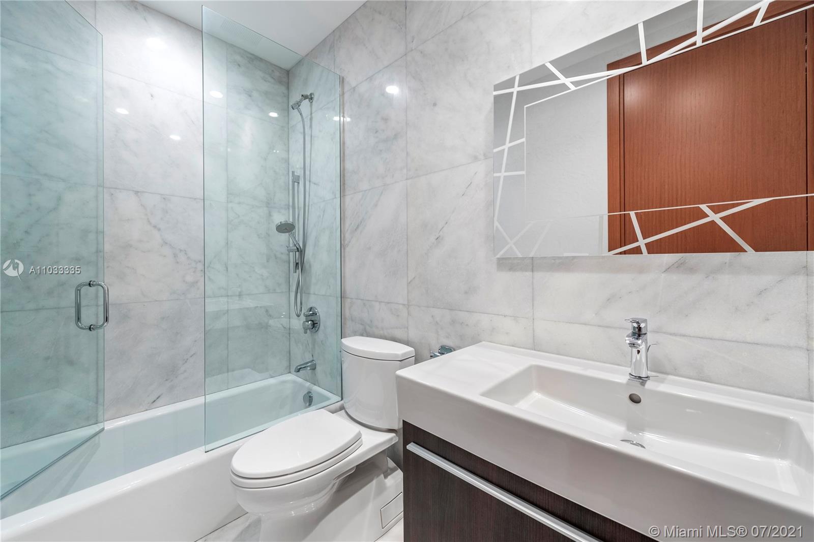 EASTERN SHORES 1ST ADDN - Residential