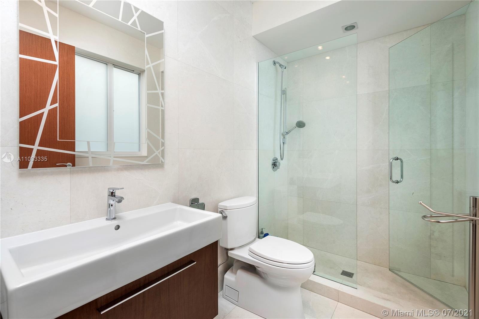 EASTERN SHORES 1ST ADDN - Residential