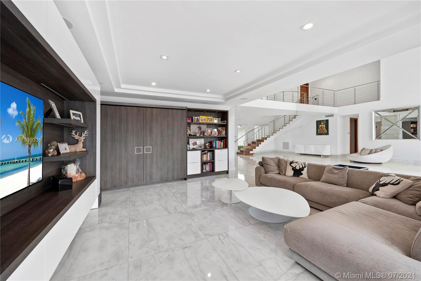 EASTERN SHORES 1ST ADDN - Residential