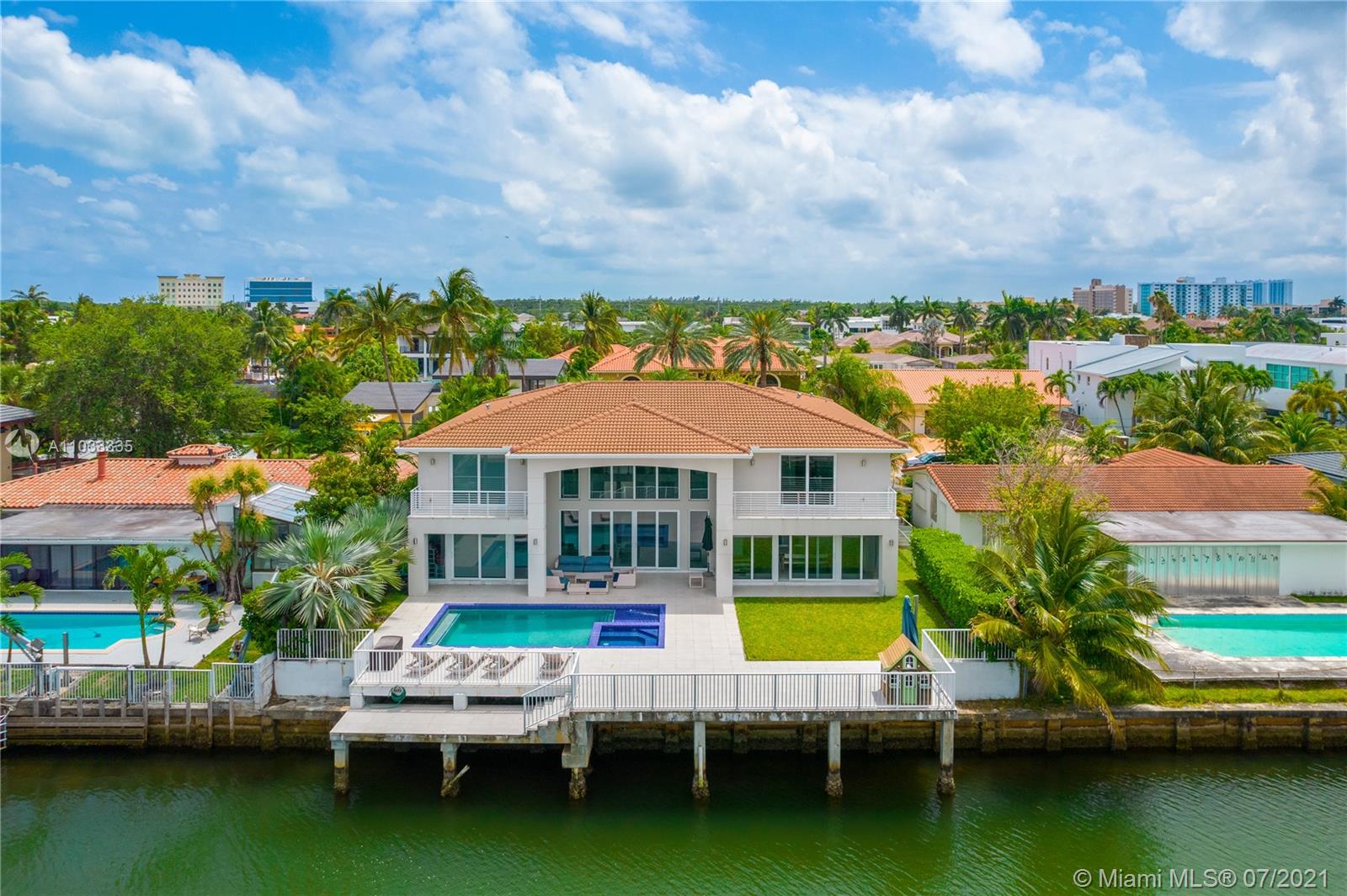 EASTERN SHORES 1ST ADDN - Residential