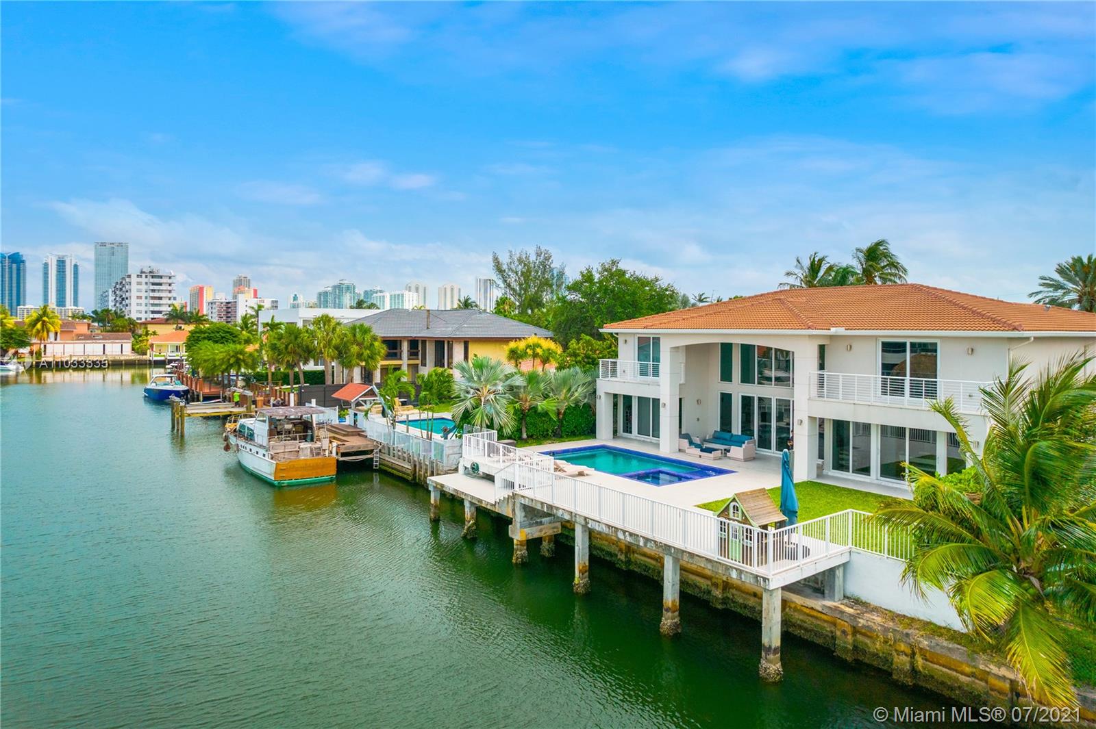 EASTERN SHORES 1ST ADDN - Residential