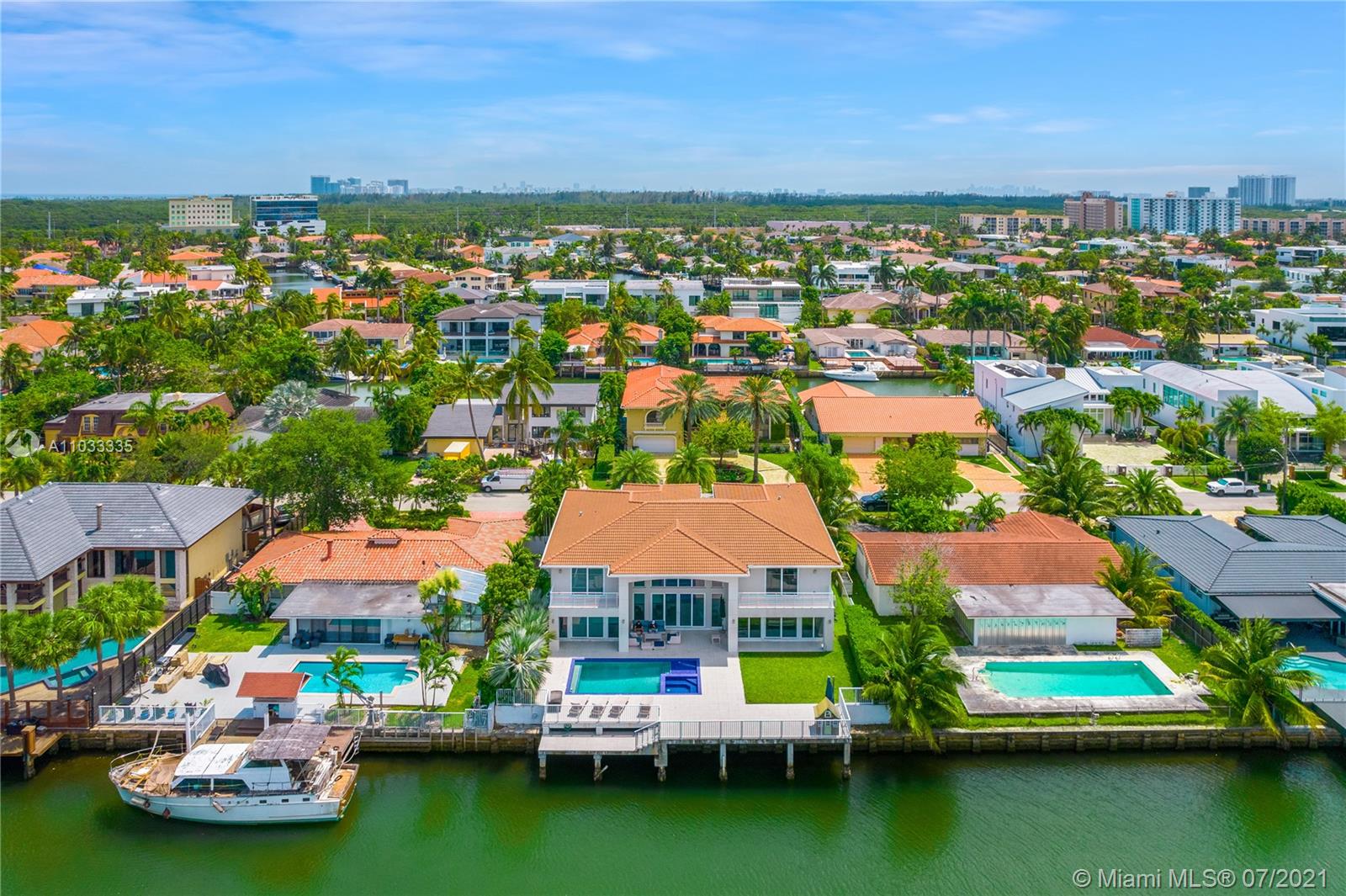 EASTERN SHORES 1ST ADDN - Residential