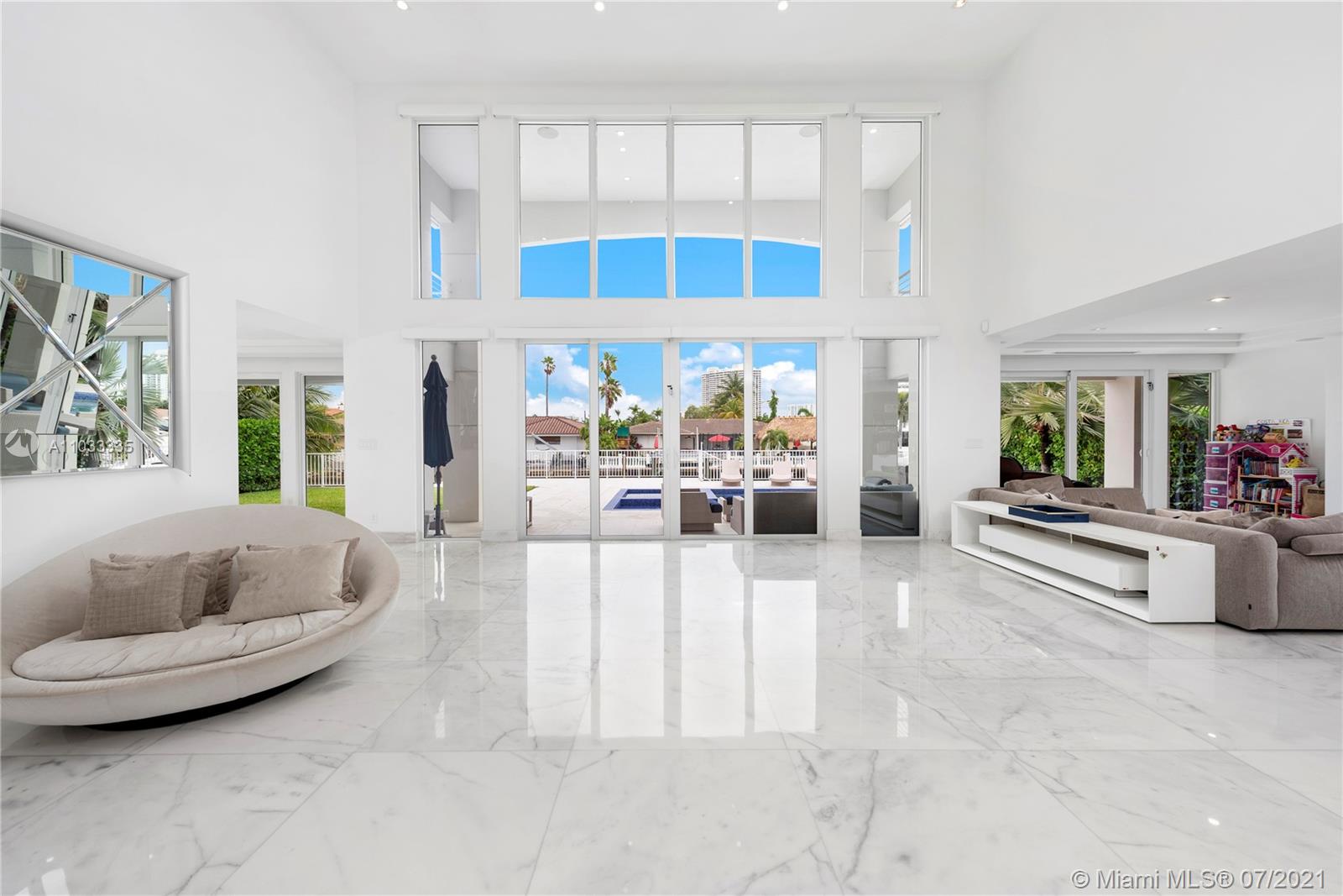 EASTERN SHORES 1ST ADDN - Residential