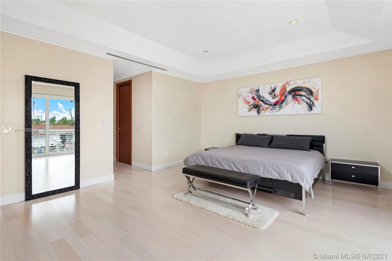 EASTERN SHORES 1ST ADDN - Residential