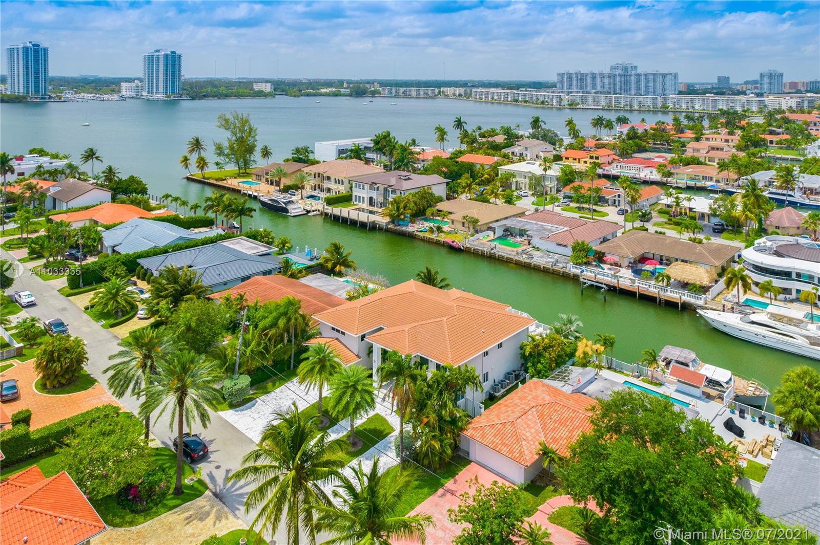 EASTERN SHORES 1ST ADDN - Residential