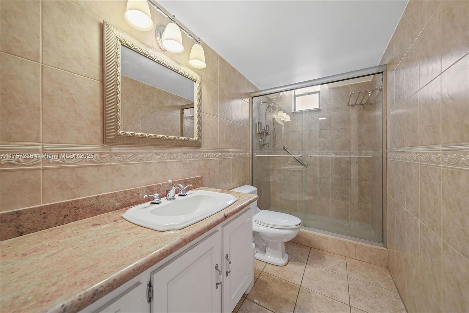 OLYMPUS CONDO PHASE - Residential