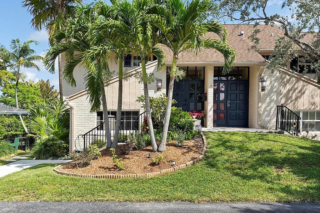 661 Kensington Pl 101B - Image 1