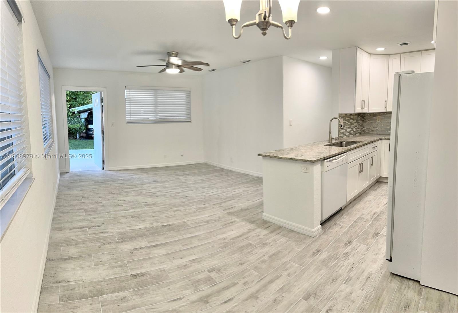 4341 NW 59th St