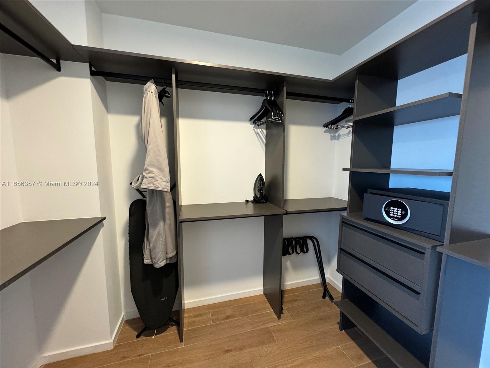 The Elser Hotel Residences - Residential