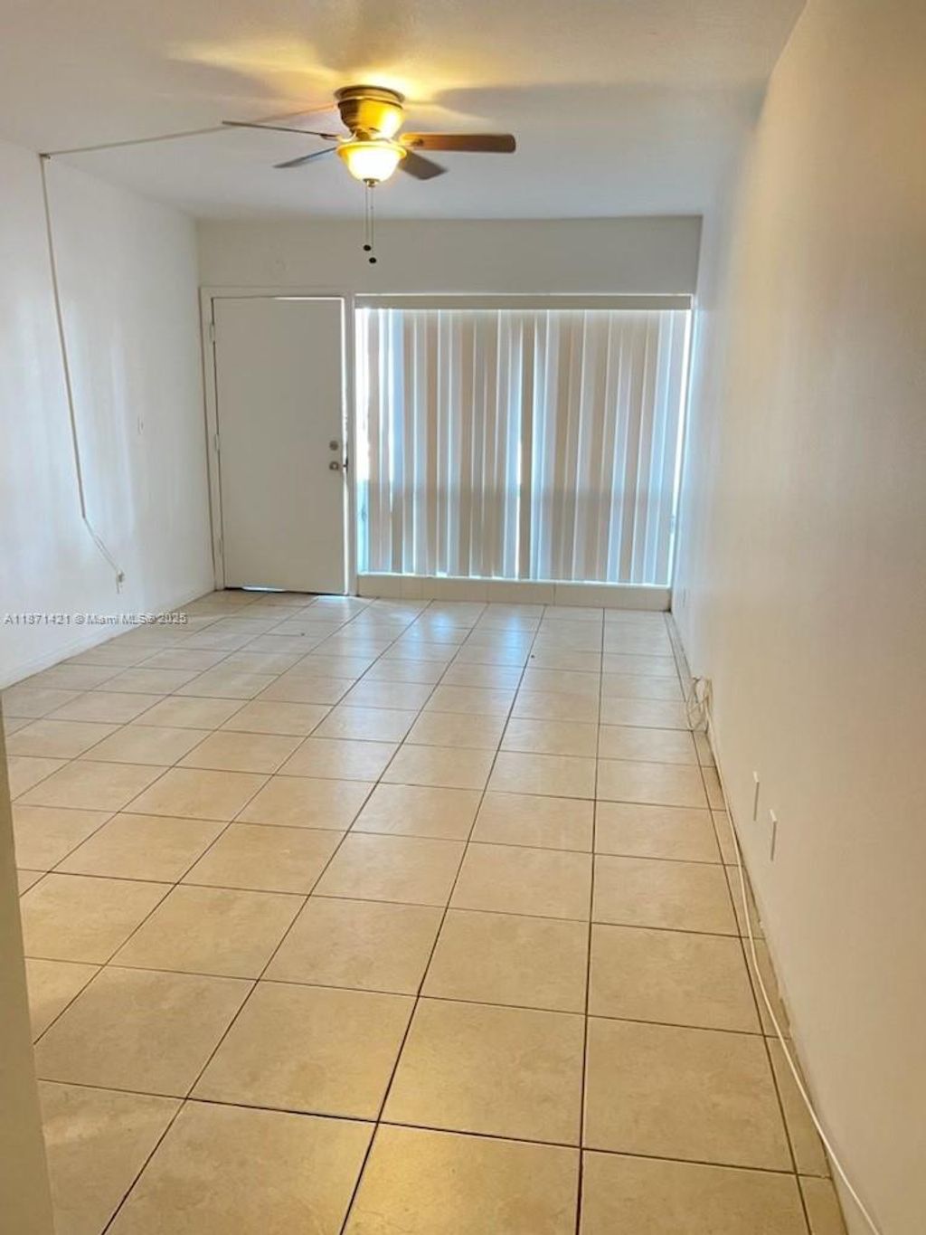 Photo of 5910 NE 18th Ave #6, Fort Lauderdale, FL 33334 (MLS # A11871421)
