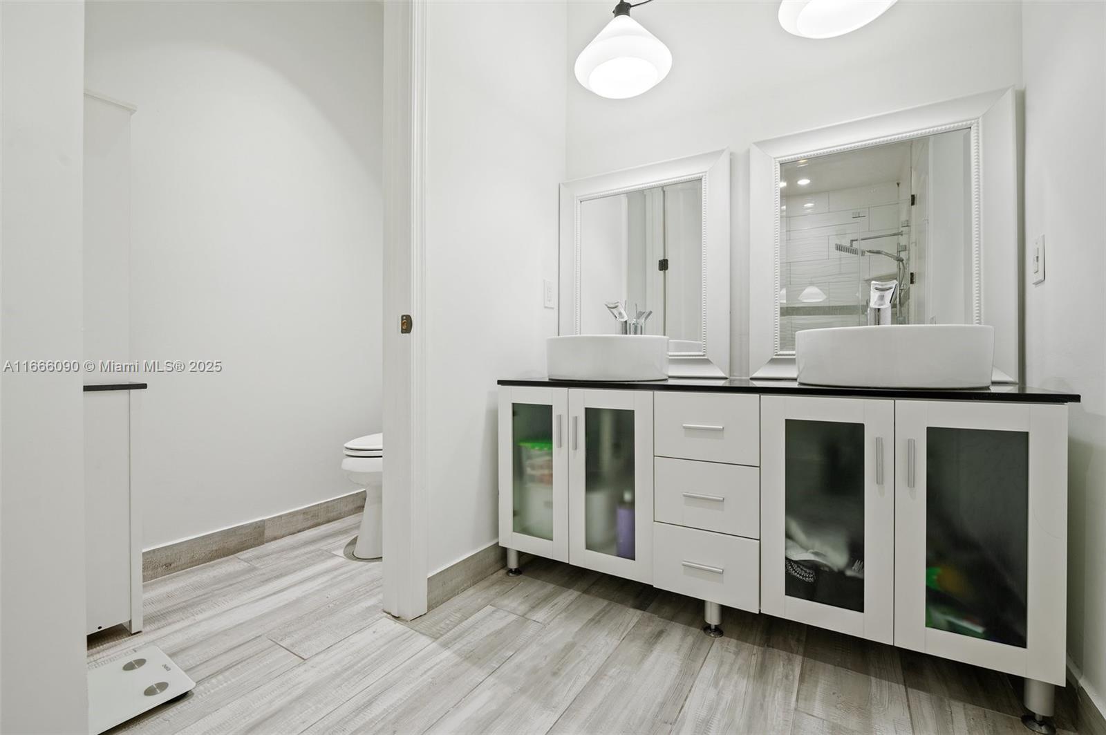 MEADOW PINES - Residential