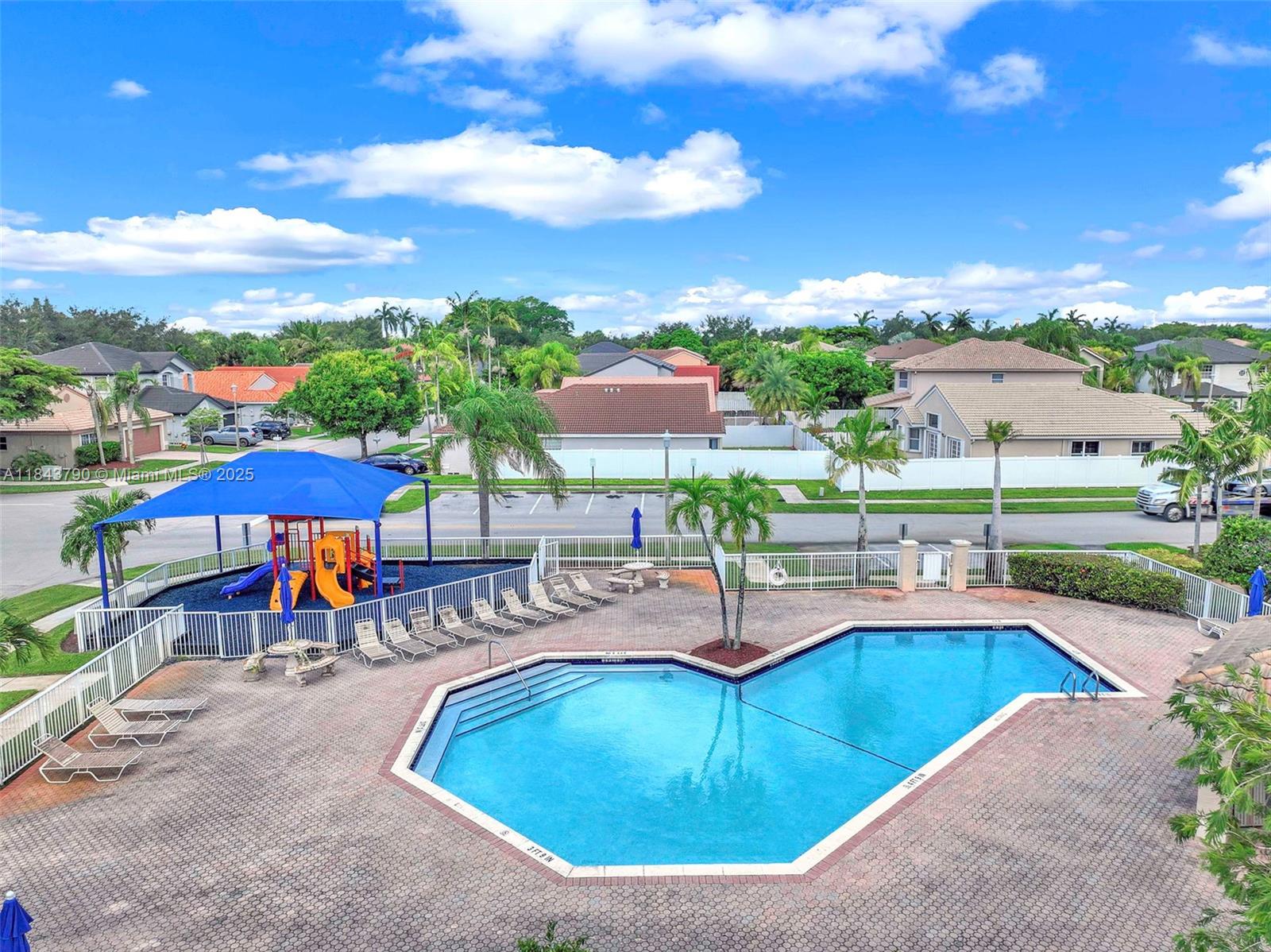 SILVER LAKES PHASE III RE - Residential