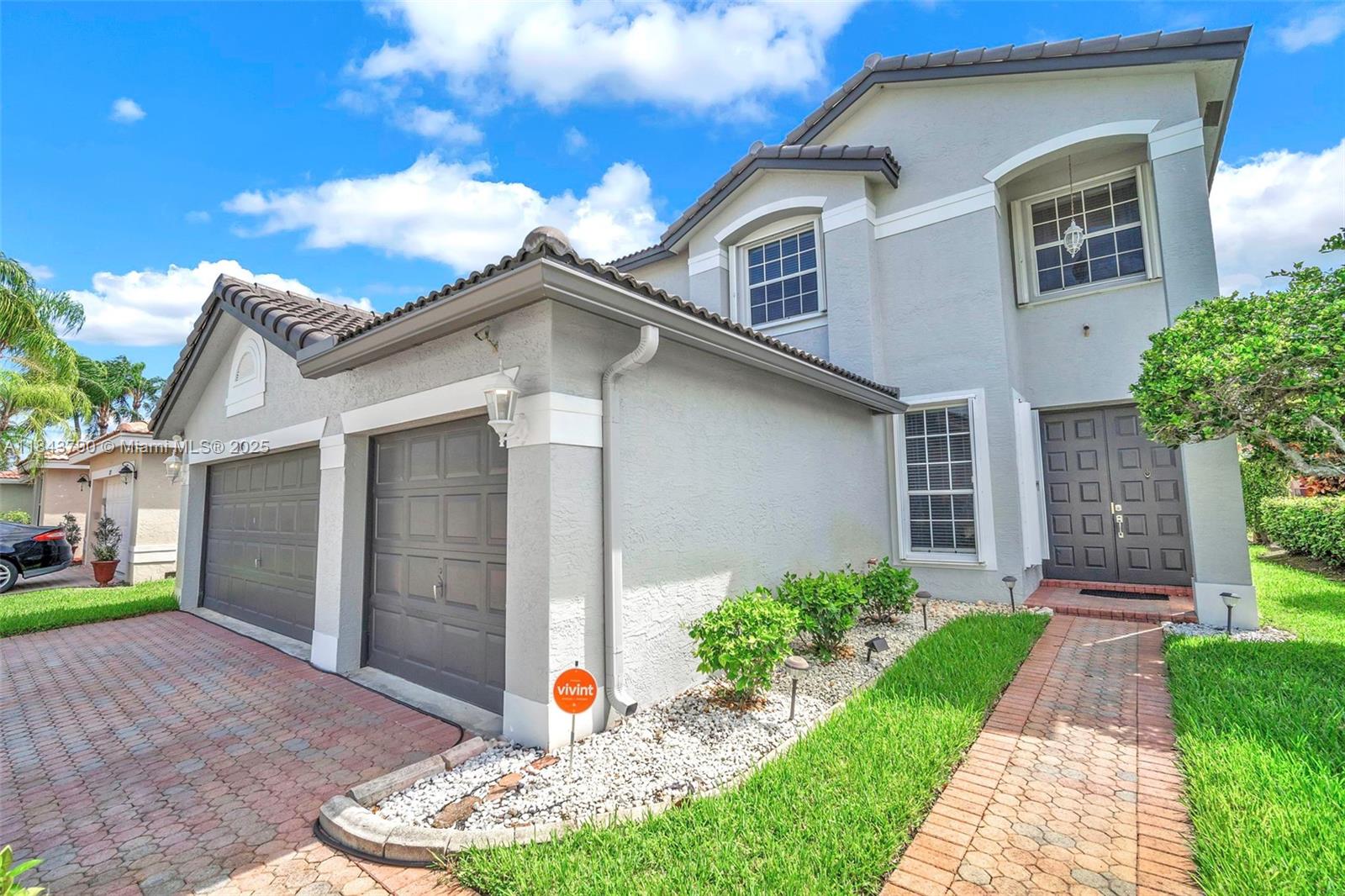 2885 SW 176th Ter