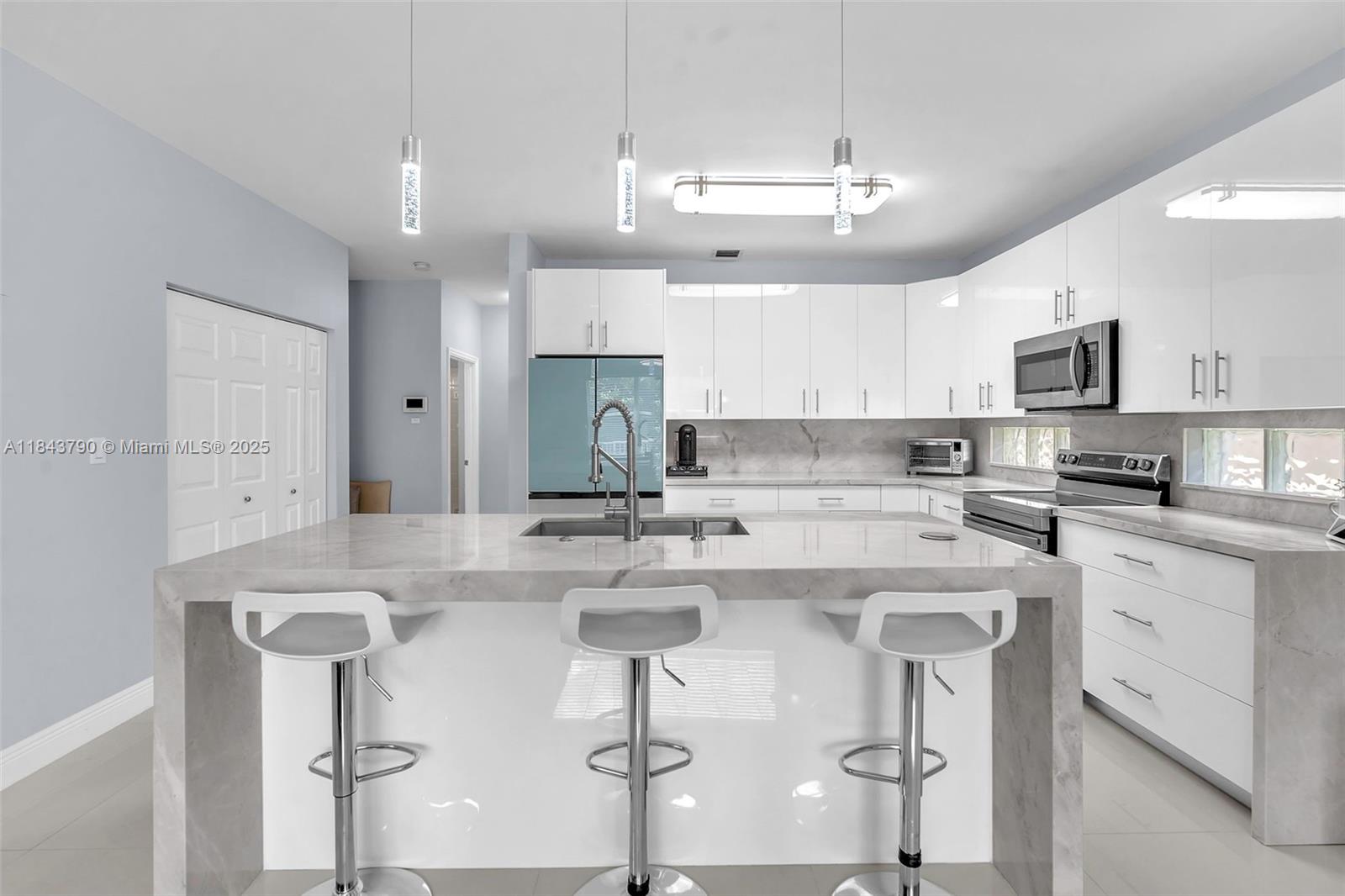 SILVER LAKES PHASE III RE - Residential