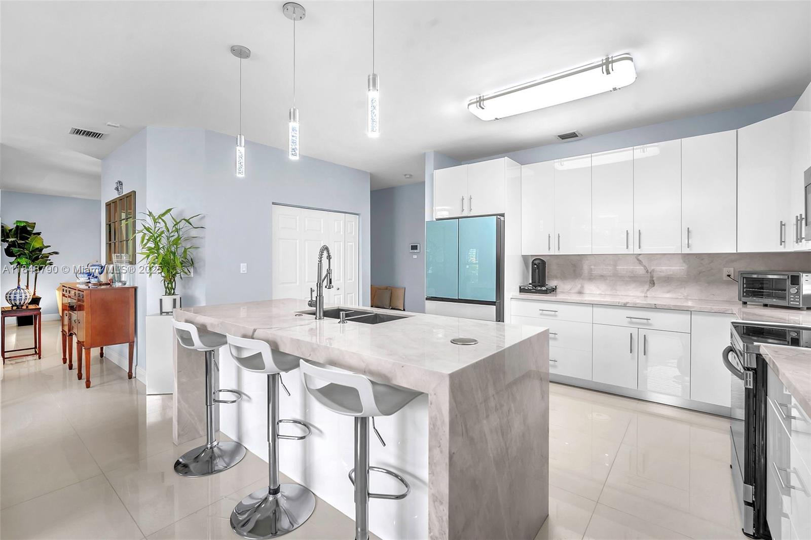 SILVER LAKES PHASE III RE - Residential