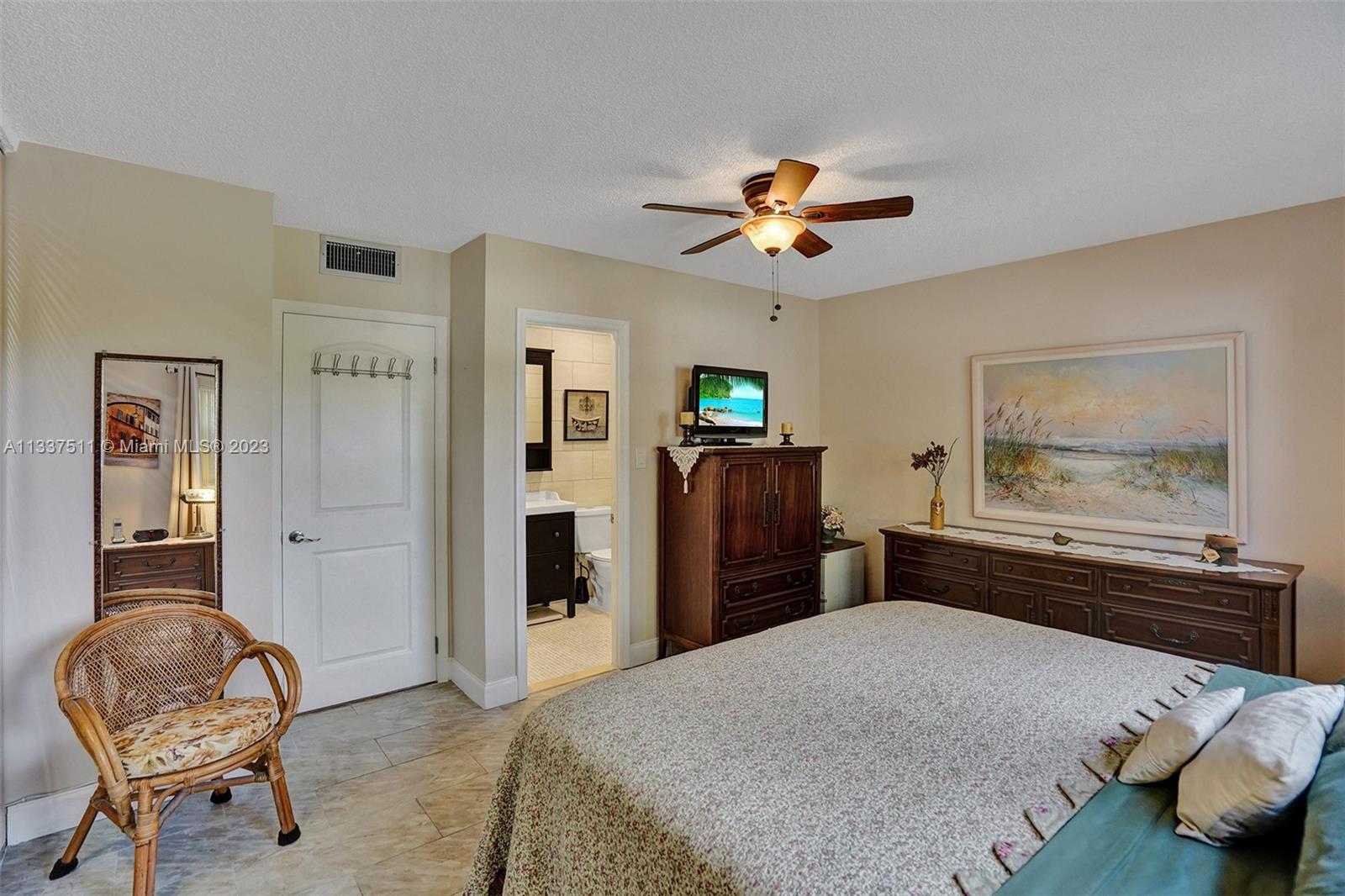 ALOHA GARDENS CONDO - Residential