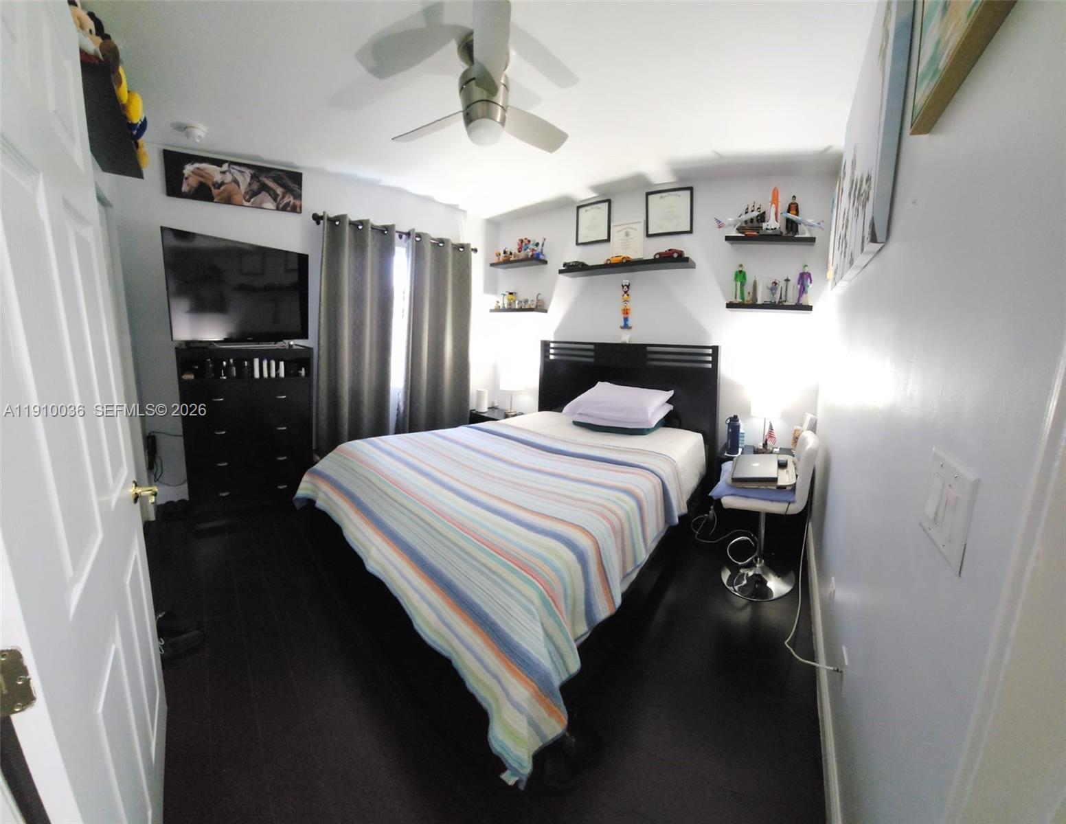 BOARDWALK AT VIZCAYA COND - Residential