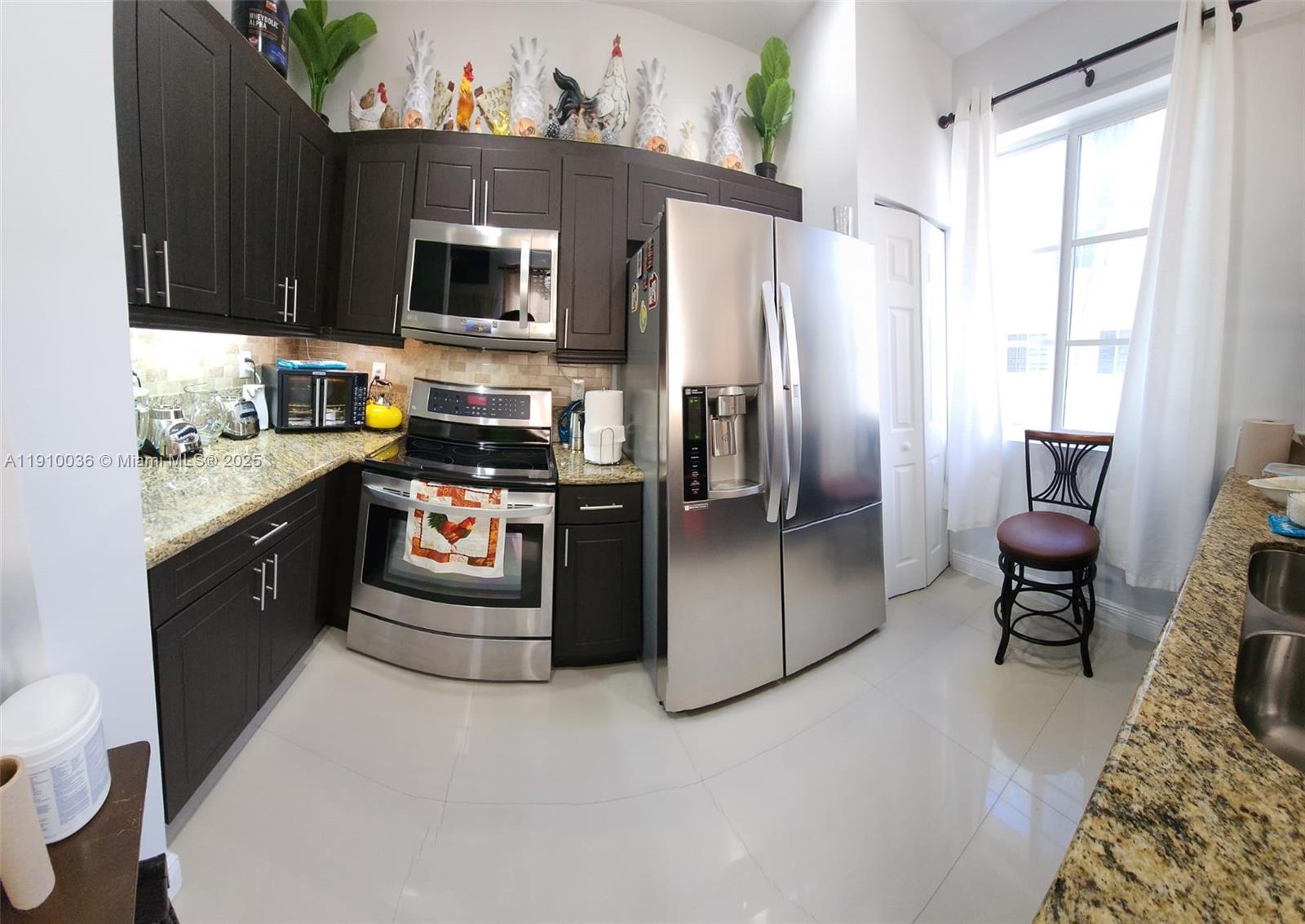 BOARDWALK AT VIZCAYA COND - Residential