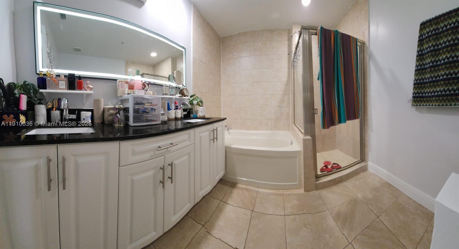 BOARDWALK AT VIZCAYA COND - Residential