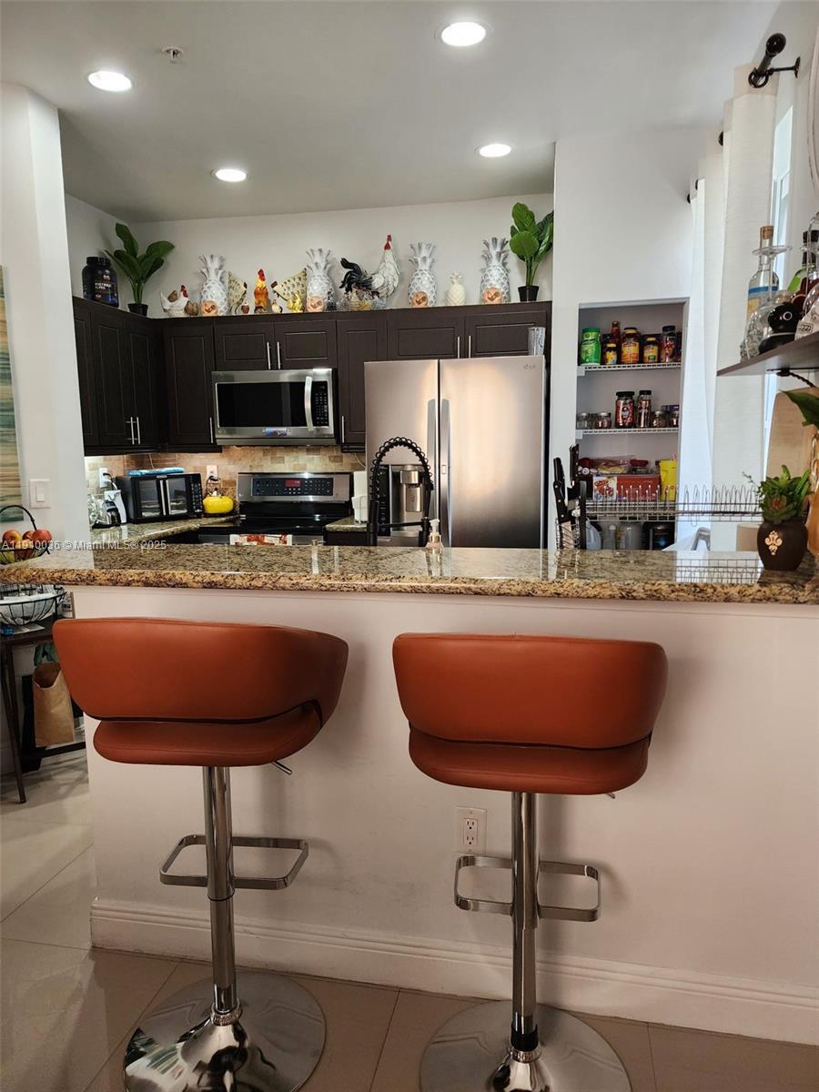 BOARDWALK AT VIZCAYA COND - Residential