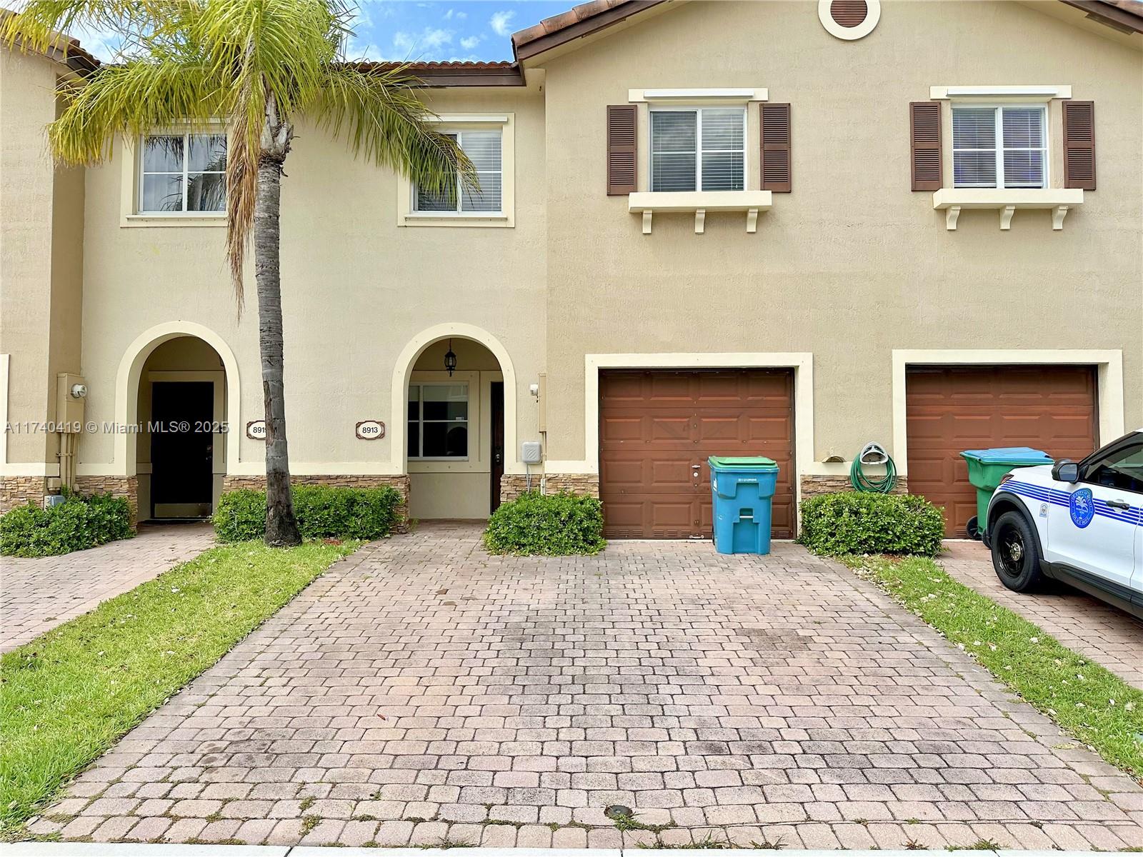 Property for Sale at 8913 Sw 220th St, Cutler Bay, Miami-Dade County, Florida - Bedrooms: 3 
Bathrooms: 2  - $435,000