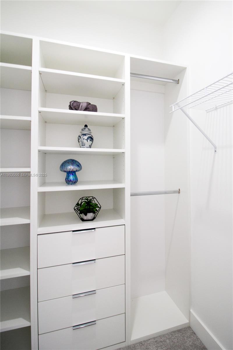 Canarias at Downtown Doral - Residential