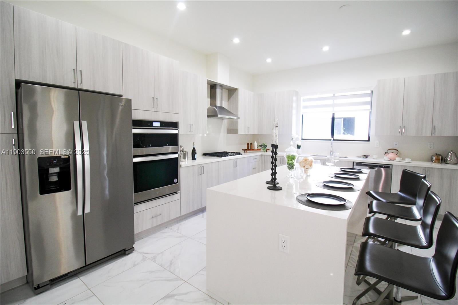 Canarias at Downtown Doral - Residential