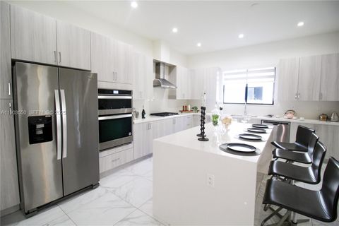 4335 NW 81st Ave Doral FL 33166