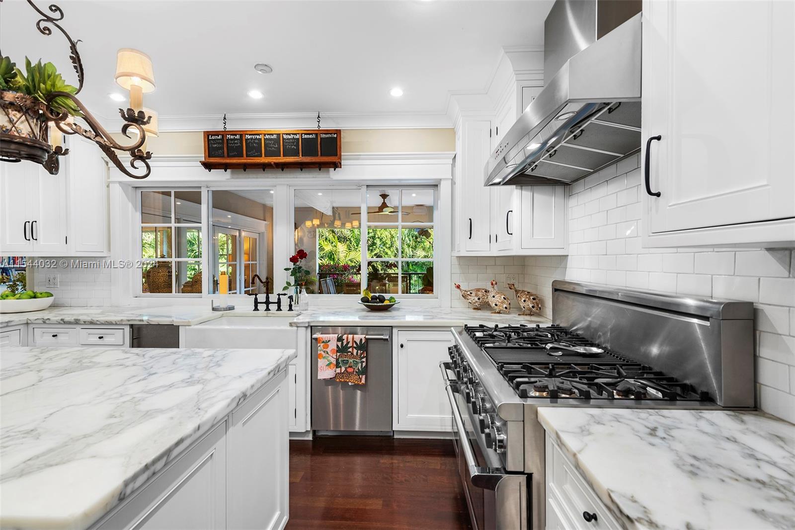 COCOPLUM SEC 1 - Residential