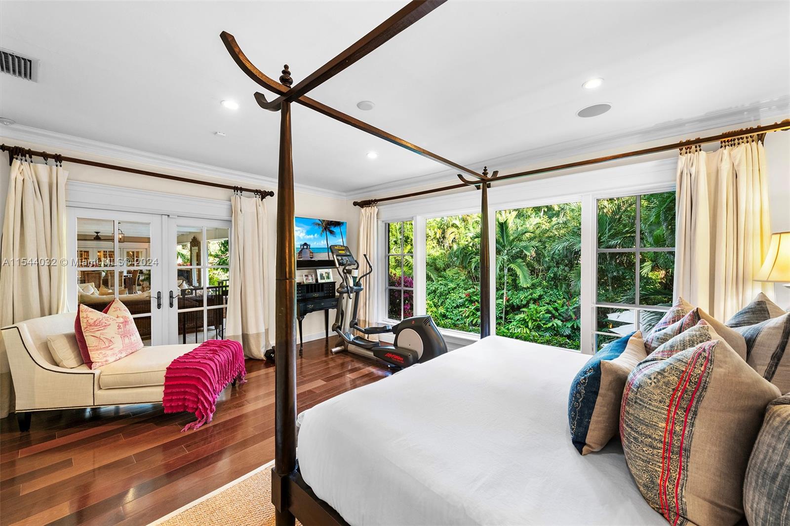 COCOPLUM SEC 1 - Residential