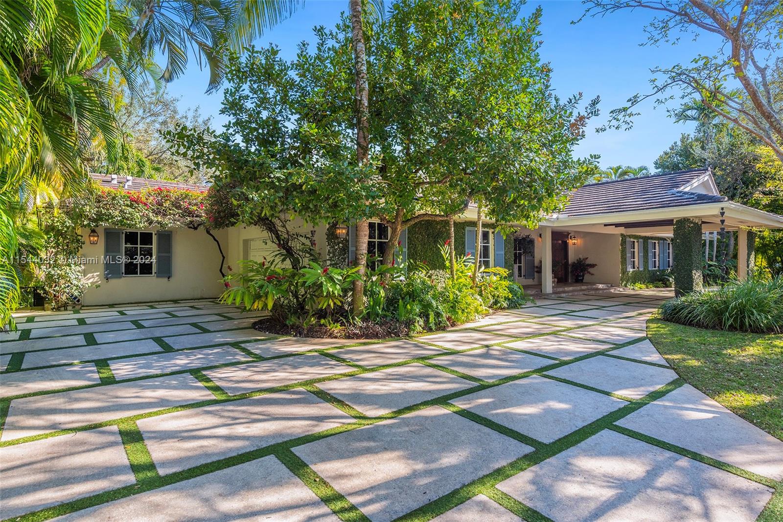 COCOPLUM SEC 1 - Residential