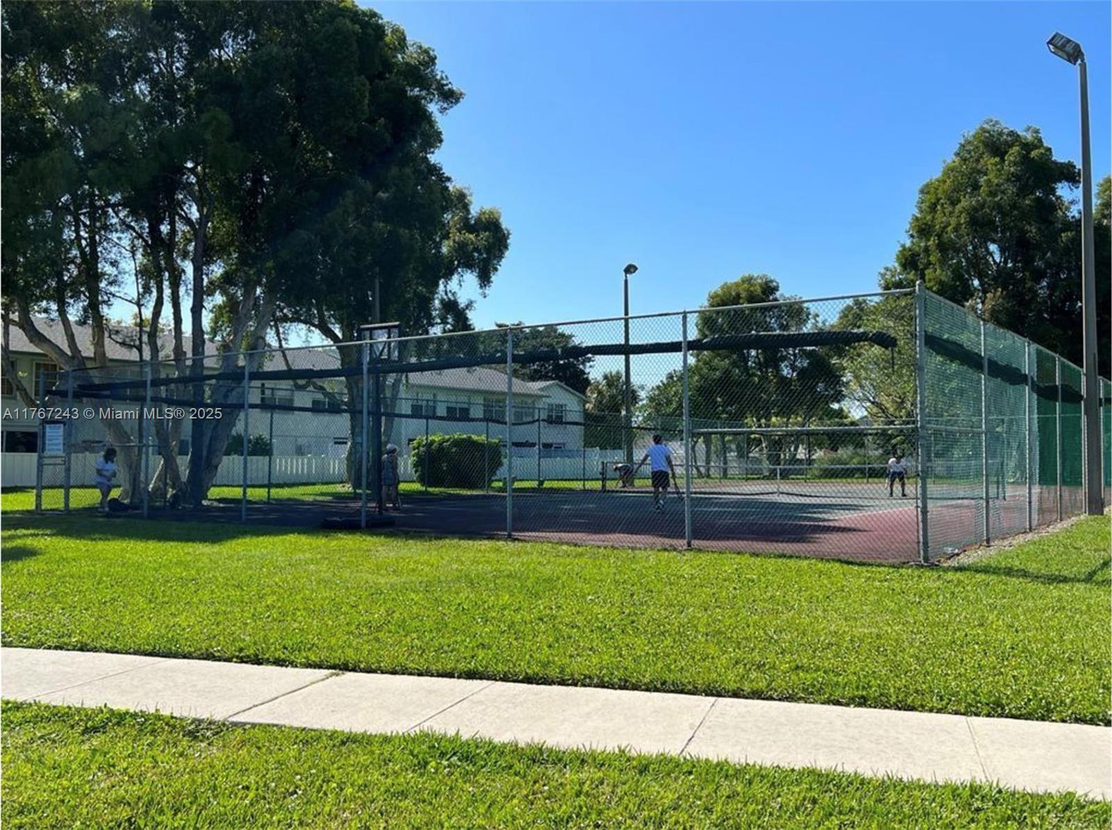 PALM CLUB WEST VILLAGE 1 - Residential Lease