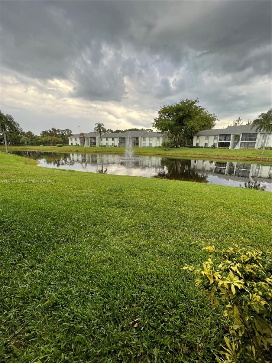 PALM CLUB WEST VILLAGE 1 - Residential Lease