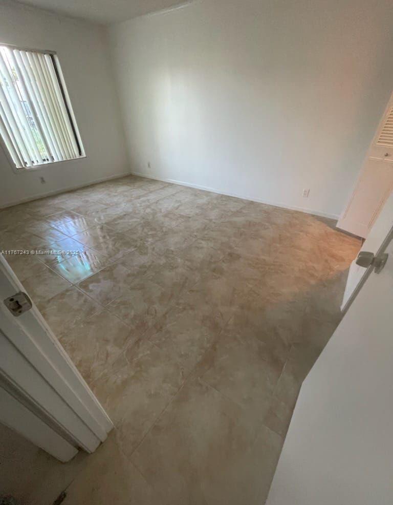 PALM CLUB WEST VILLAGE 1 - Residential Lease