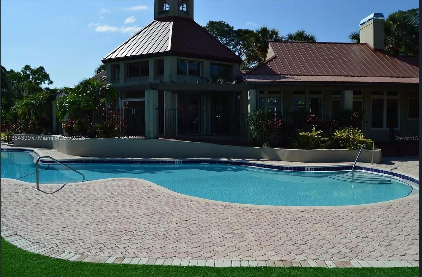 THE OASIS AT PEARL LAKE - Residential