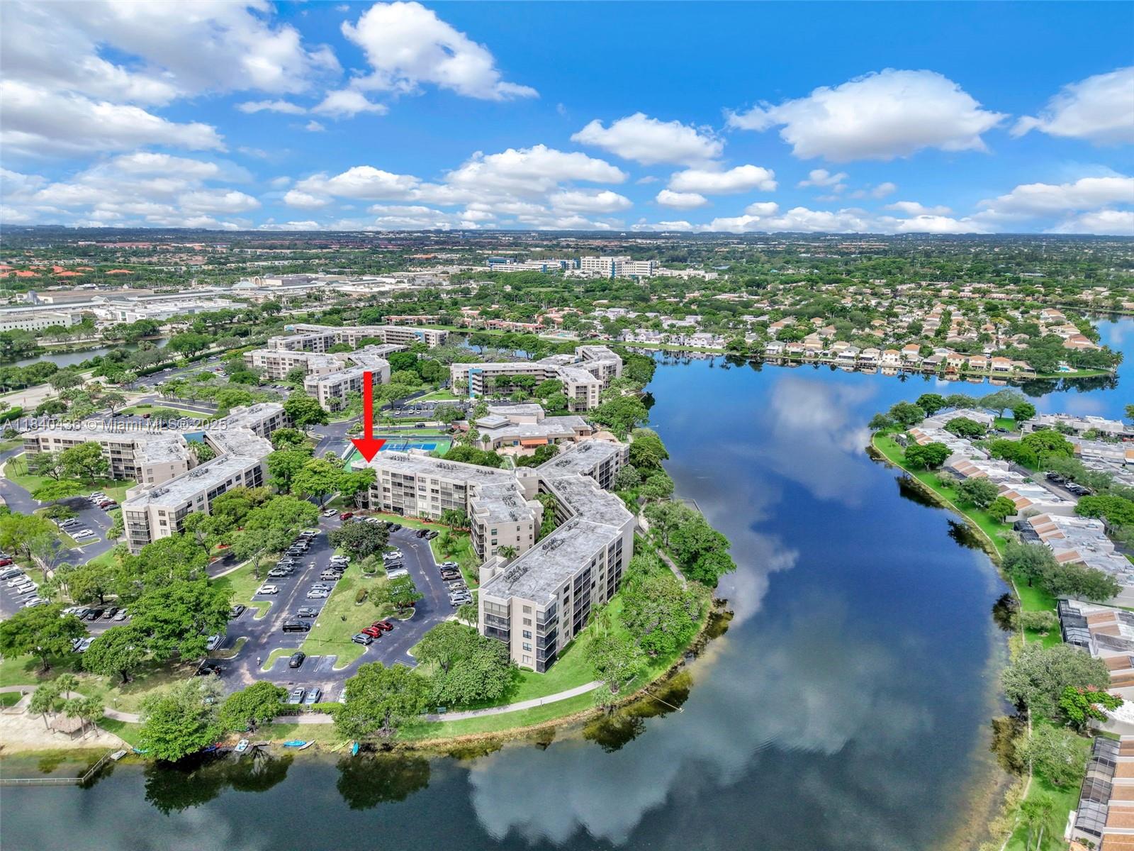 COLONY POINT 4 CONDO - Residential