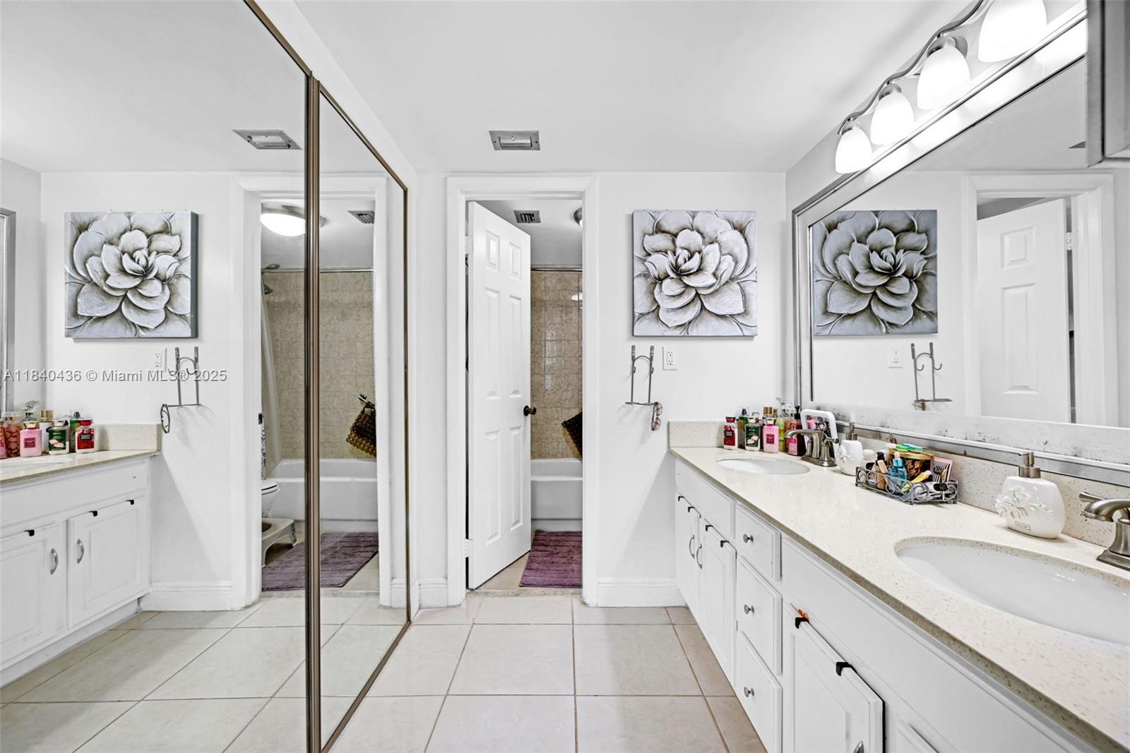 COLONY POINT 4 CONDO - Residential