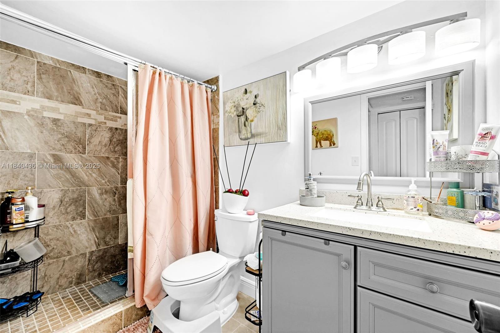 COLONY POINT 4 CONDO - Residential